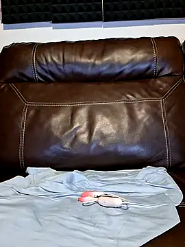 Youreherewithme webcam
