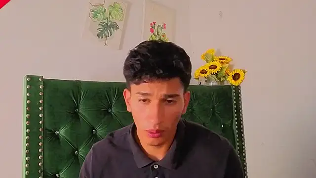 Zayn_Moretti live sex cam