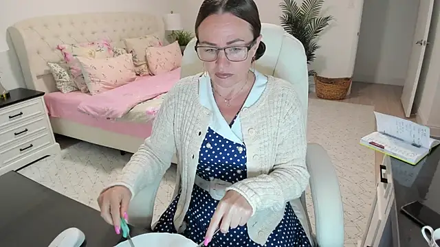 Vika73 webcam