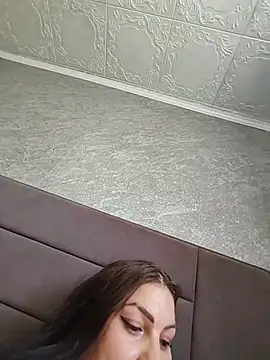 Greta_Tamar live cam on StripChat