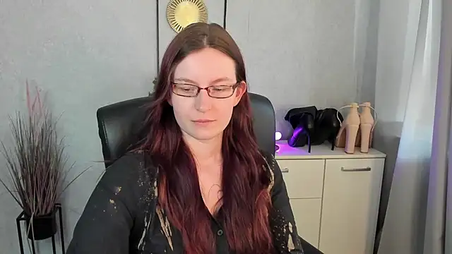 emmaxDelight live cam on StripChat