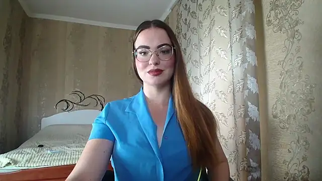 Leila_Kissyu live cam on StripChat