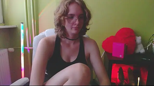 juicyPenny live cam on StripChat