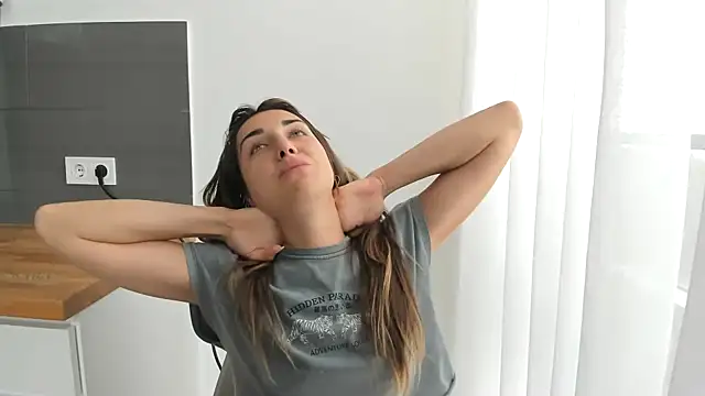 Watch summmmersky1 live on EroticFlix - High definition streams