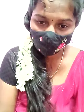 CuteDevilAnu webcam