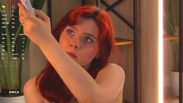 Nora__Ray webcam