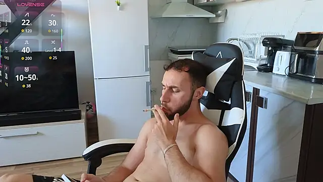 RyanStorm_ webcam
