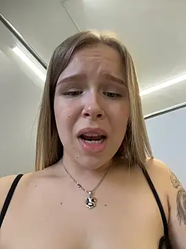 Liza_risky