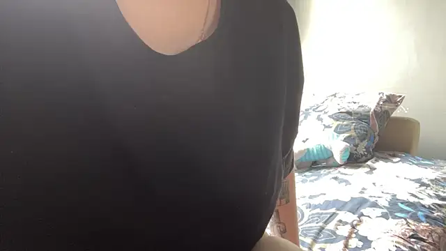 LiyaStile webcam