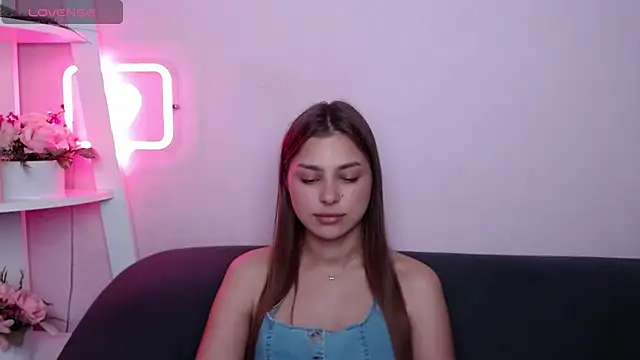 MilanaAngelAs webcam
