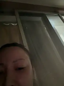 Mirika555 webcam