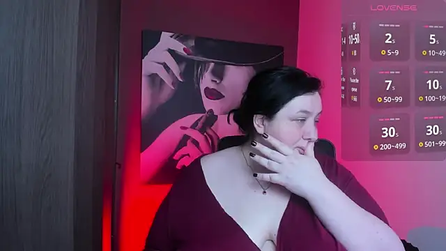 queenofhaze - QueenOfHaze's free webcam - UK Sex Cams