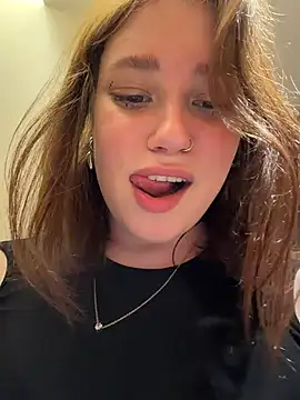 lucy-joy webcam