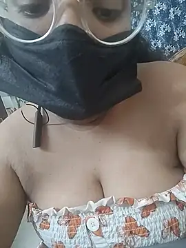 MaggieTelugu-15 webcam