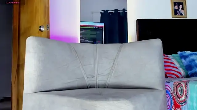 lyan_77 webcam