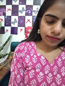 Alisha_Babyy webcam