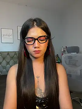 JassmineLove webcam