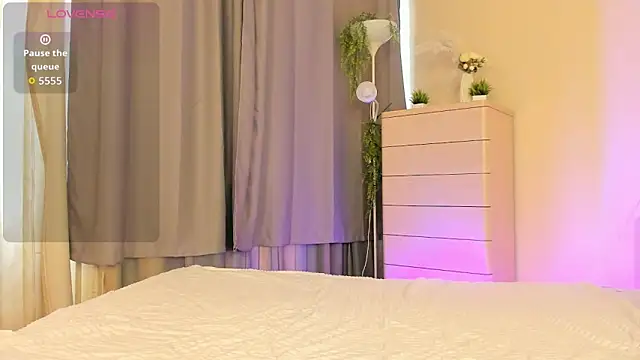 MidnightPoise webcam