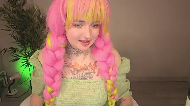 Eva_Witcher webcam
