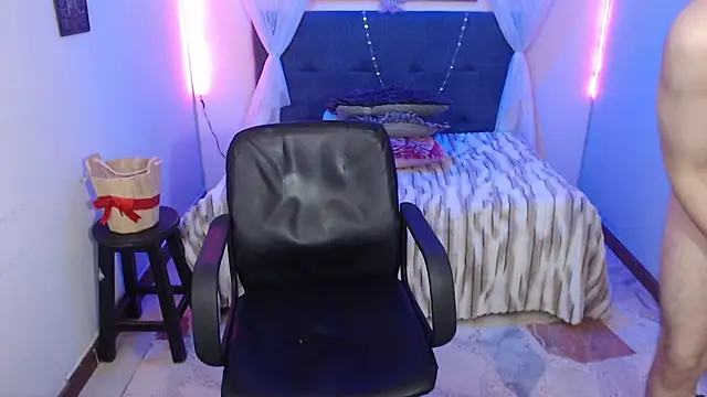 Elliot_23 webcam