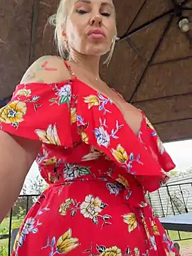 Hotnessi webcam
