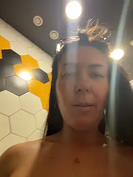 eveangelll Live Webcam on Stripchat