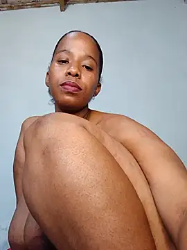 Miss-Alison webcam