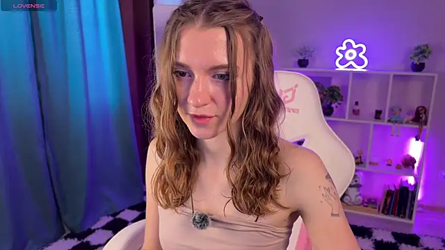 KellySunn webcam