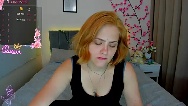 DellaRows webcam