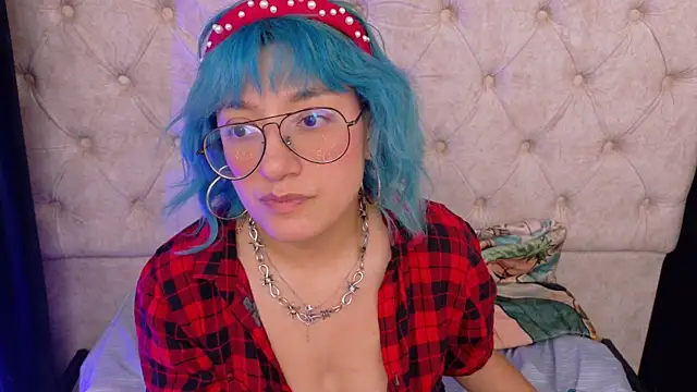 Zafiro_Kitsune webcam