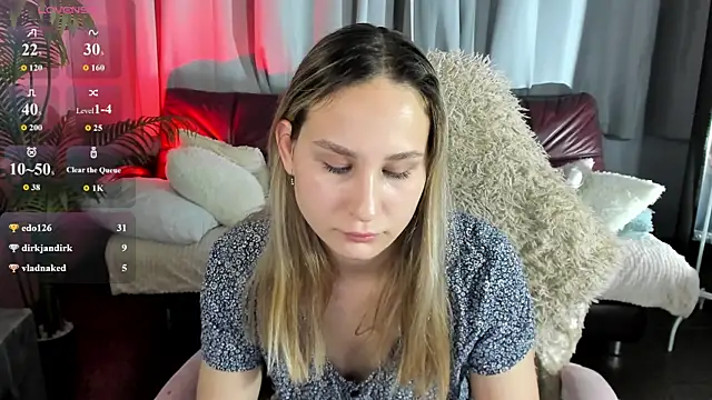 _AmeliaGold webcam