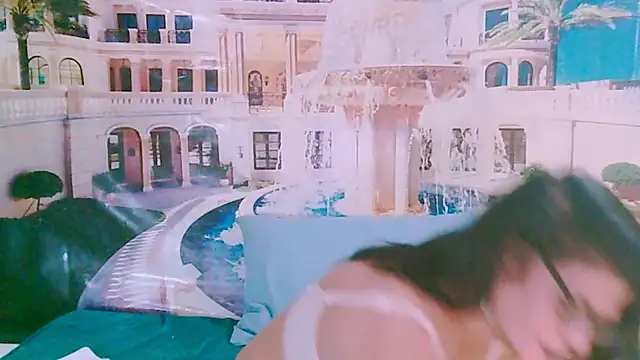 IndianAllure webcam