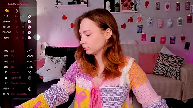 LanaBlu_ webcam