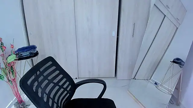 Adele_Sweett webcam