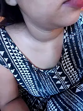 Sexy_Divya__