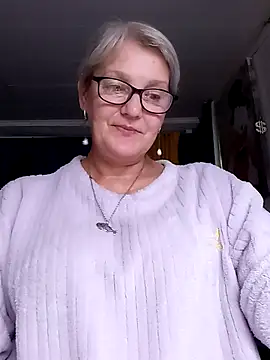 irinamaux live cam