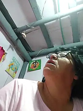 clarita_01 webcam