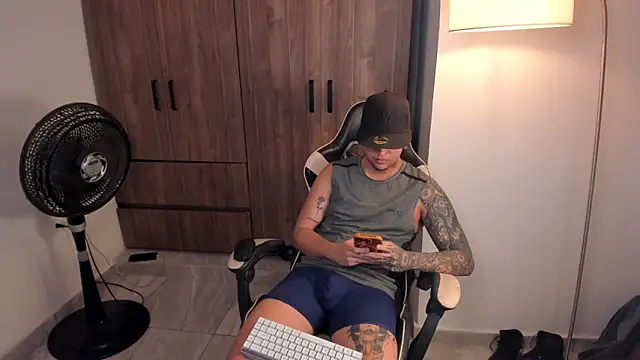Jake_simons webcam
