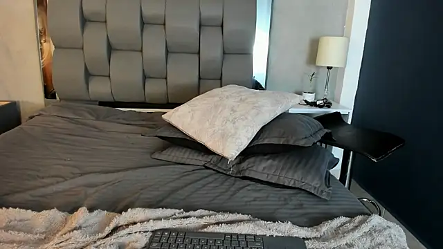 Charlie___Musk webcam