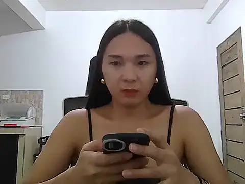 cumslut_selena69 live cam