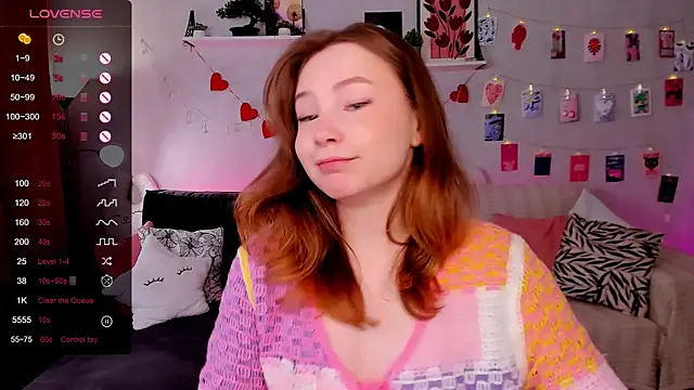 LanaBlu_ webcam