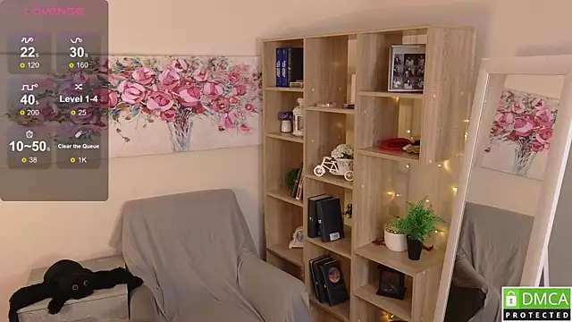 Sue_Sanders live cam