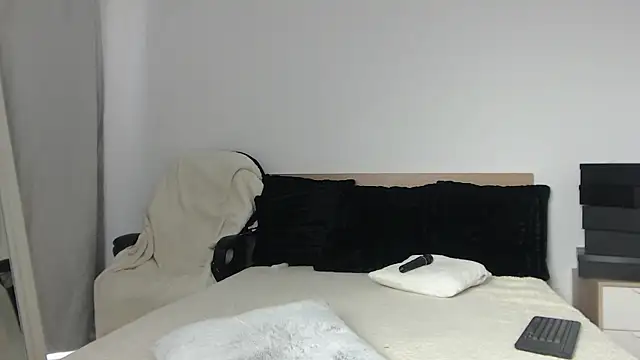 Layla23a webcam