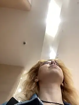 Sweety_Risk live cam