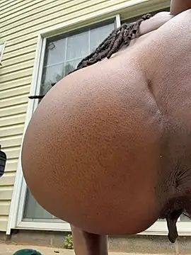 GirthGoddessCoco webcam