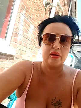 Watch LexiLouBabe live on EroticFlix - High definition streams