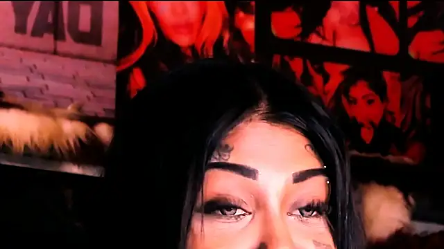 indian_dreamgirl webcam