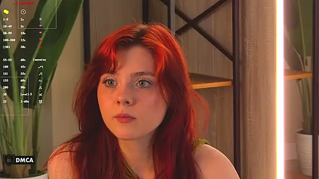 Nora__Ray webcam
