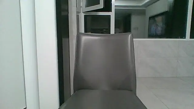 nole_china7 (Ask my age) - talk / fun / cum