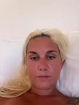 Sofia_beee webcam